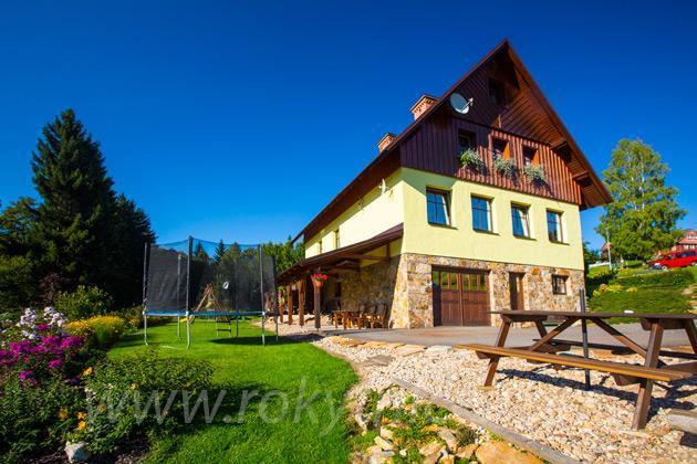 Apartments Vecernik Rokytnice Рокицани Экстерьер фото